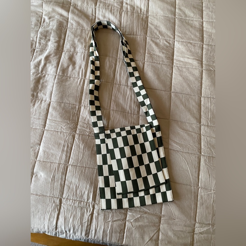 NWOT Women's Green checkered bag